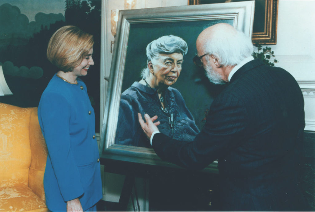 Daniel Greene presenting portrait of Eleanor Roosevelt to then First Lady Hillary Clinton on May 26, 1994, at the White House